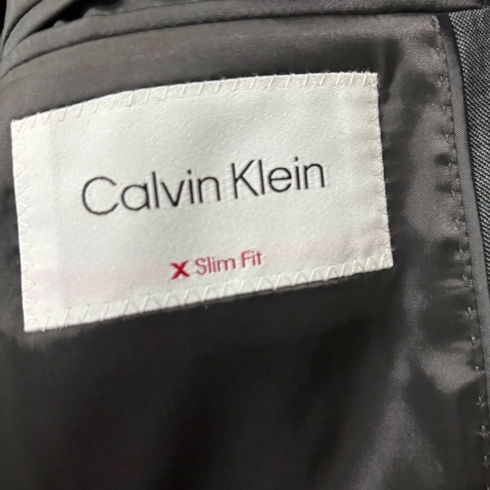 Calvin Klein Wool Slim Fit Blazer size 42 Regular